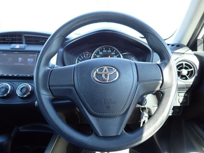 COROLLA FIELDER