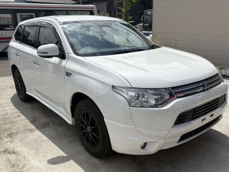 OUTLANDER PHEV