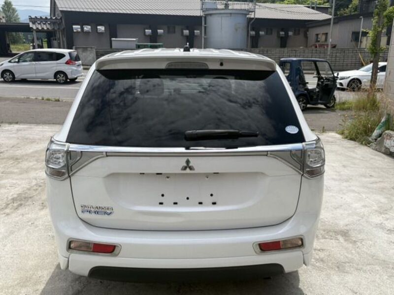 OUTLANDER PHEV