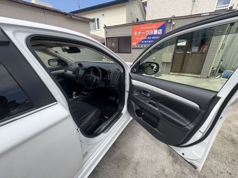 OUTLANDER PHEV