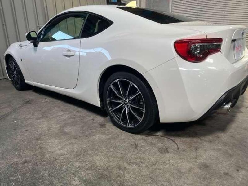 86