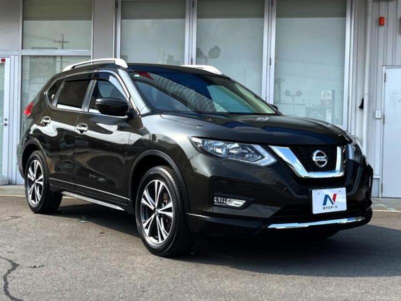 X-TRAIL