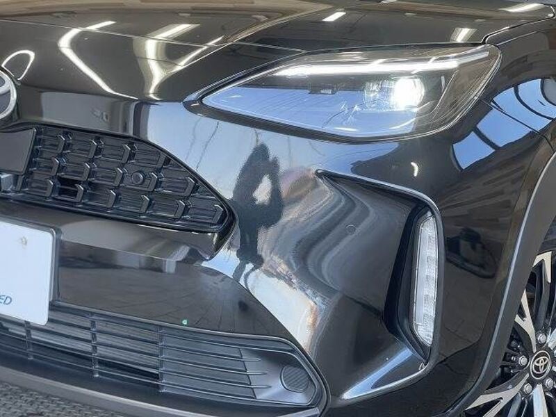 YARIS CROSS