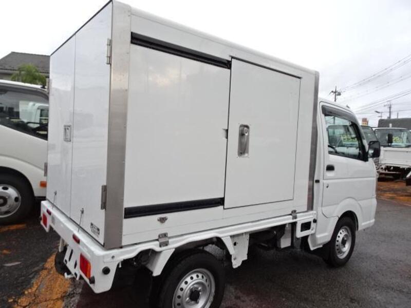 CARRY TRUCK