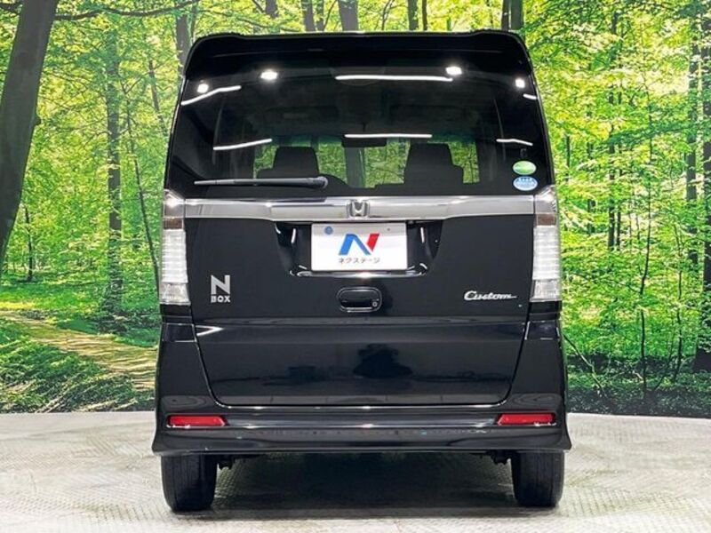 N BOX CUSTOM