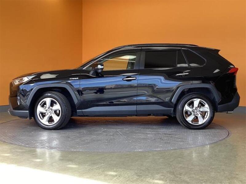 RAV4