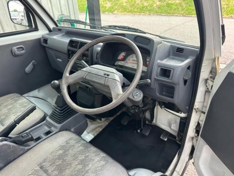 MINICAB TRUCK