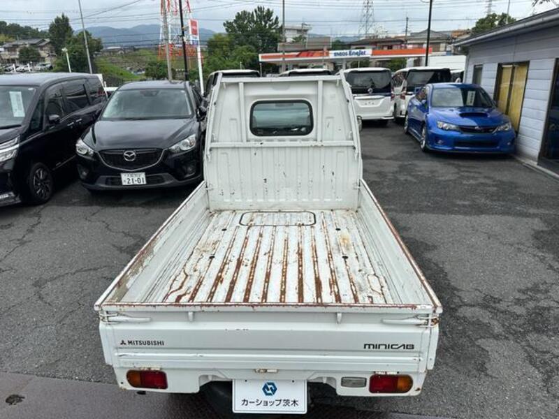 MINICAB TRUCK