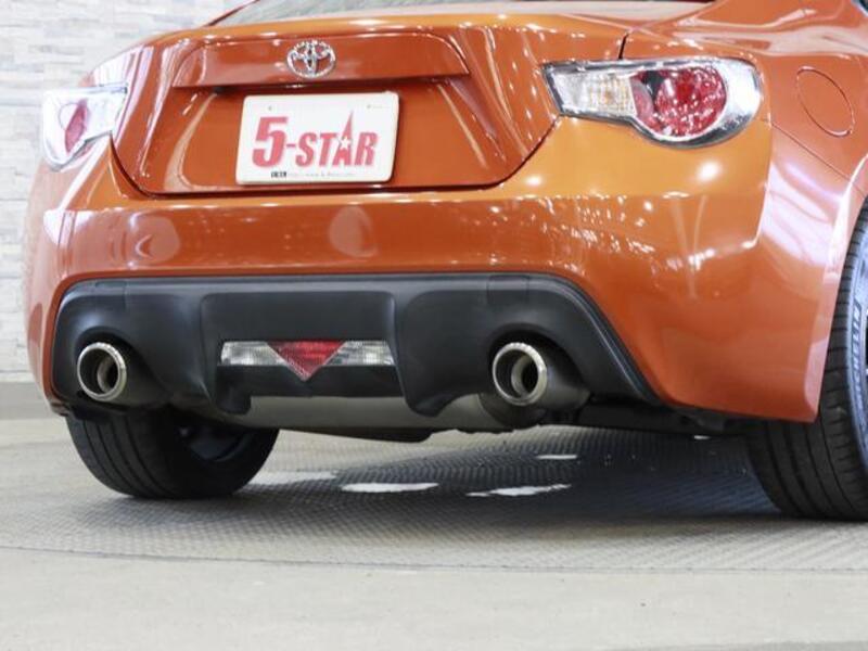 86