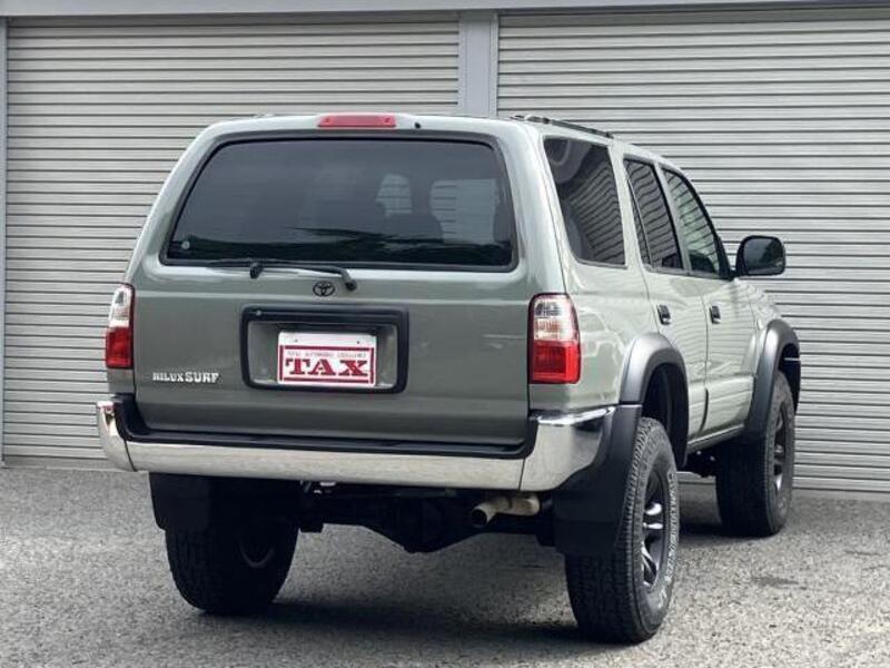 HILUX SURF