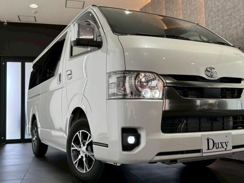 HIACE VAN