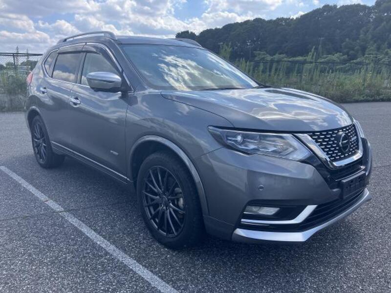 X-TRAIL-0