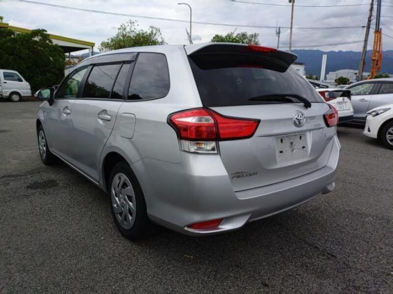 COROLLA FIELDER