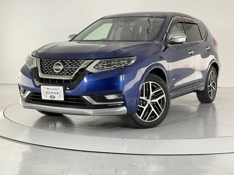 X-TRAIL