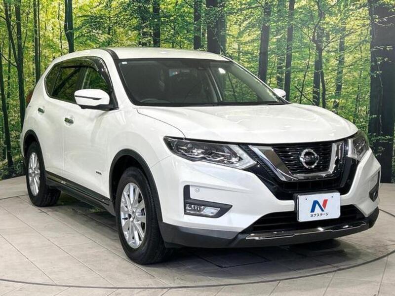 X-TRAIL