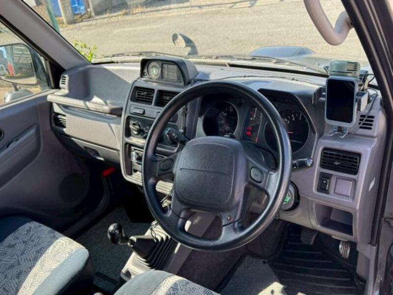 PAJERO MINI