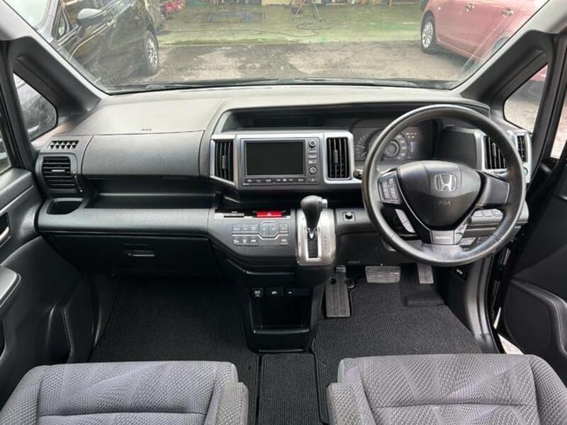 STEPWAGON SPADA