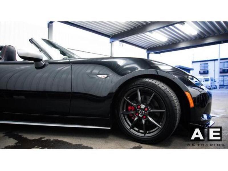 ROADSTER