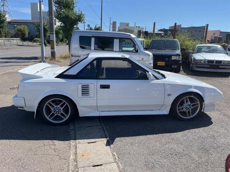 MR2