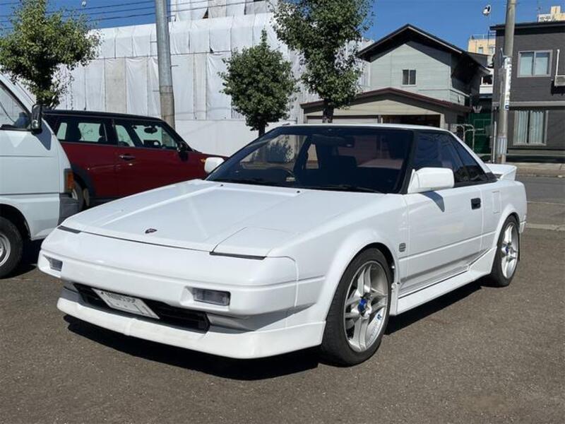 TOYOTA MR2