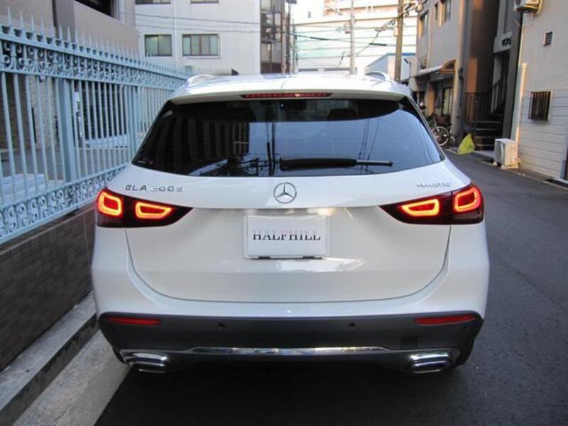 GLA CLASS