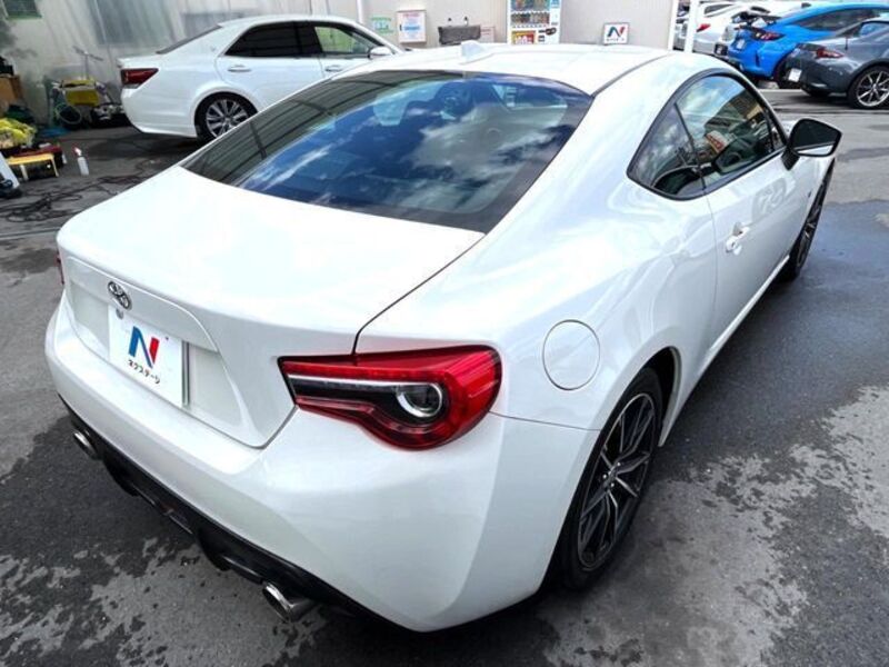 86