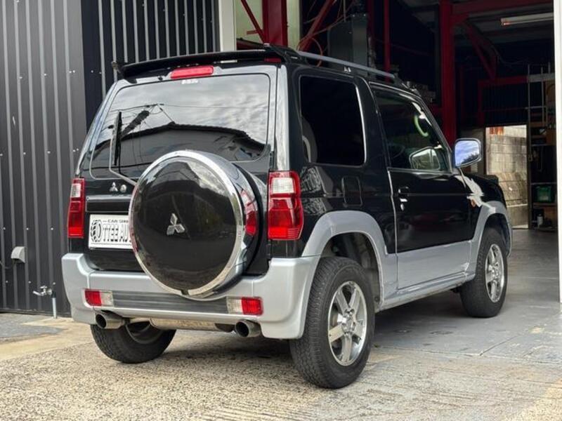 PAJERO MINI