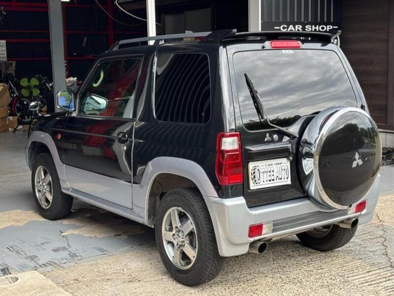 PAJERO MINI