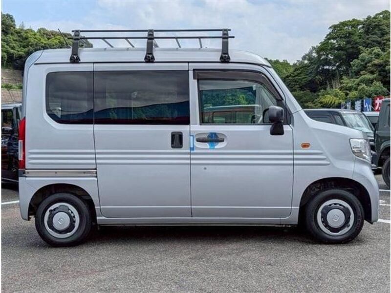 N-VAN