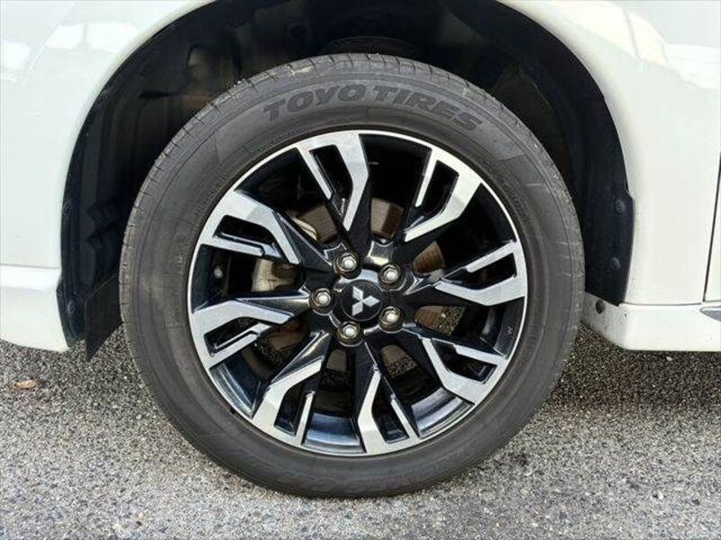 OUTLANDER PHEV