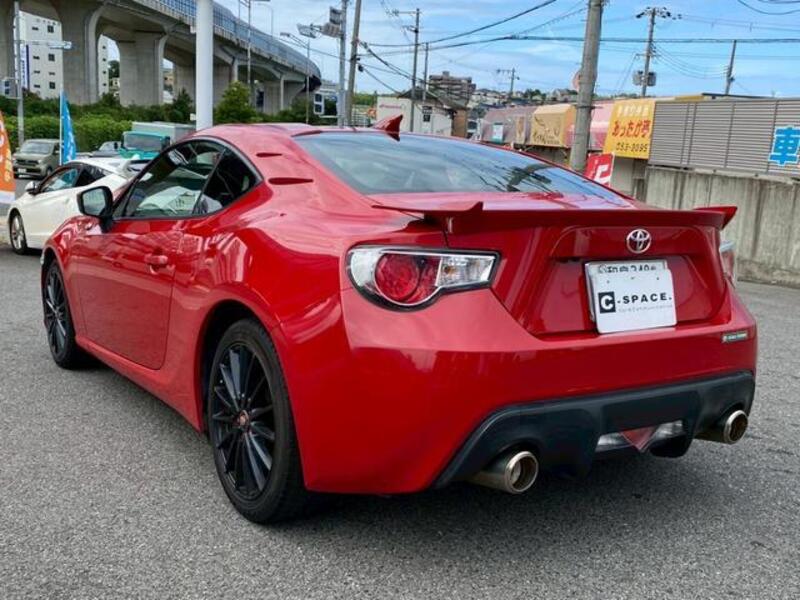 86