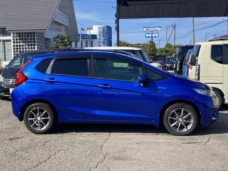 FIT HYBRID