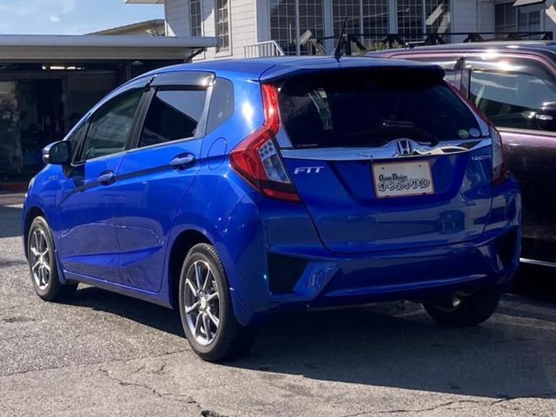 FIT HYBRID