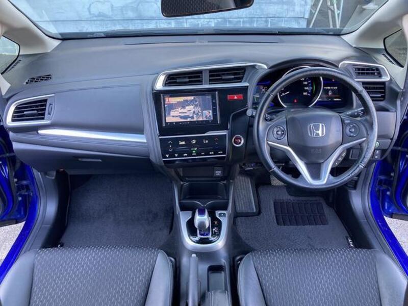 FIT HYBRID