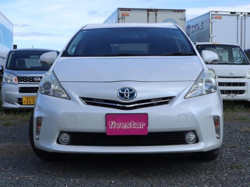 PRIUS ALPHA