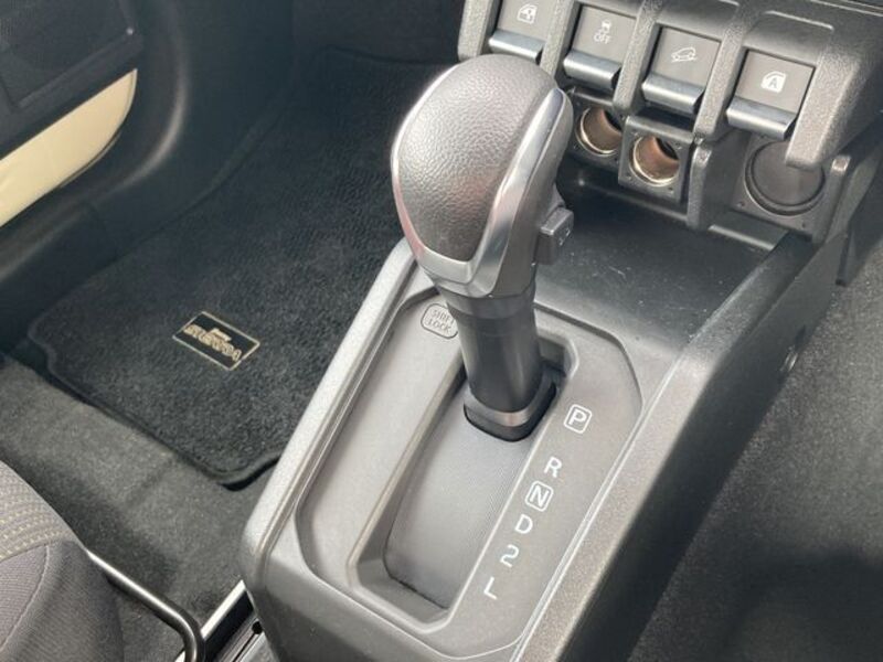 JIMNY SIERRA