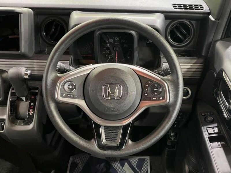 N-VAN