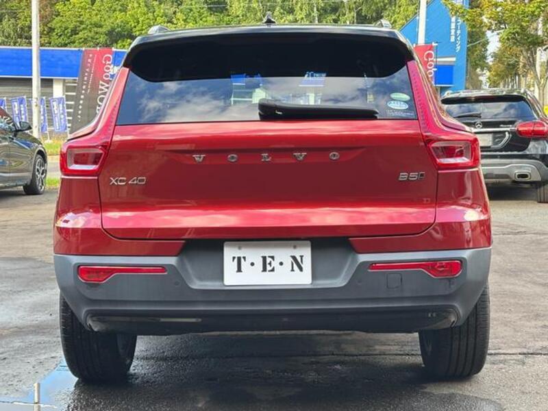 XC40