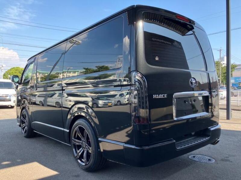 HIACE VAN