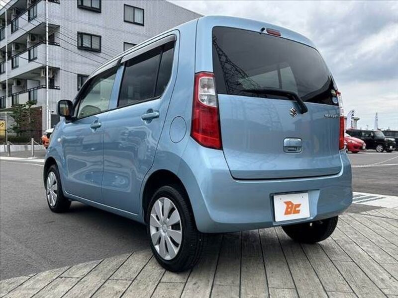 WAGON R
