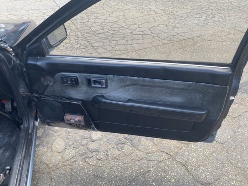 COROLLA LEVIN
