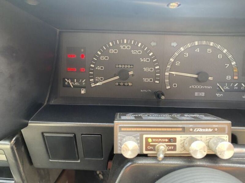 COROLLA LEVIN