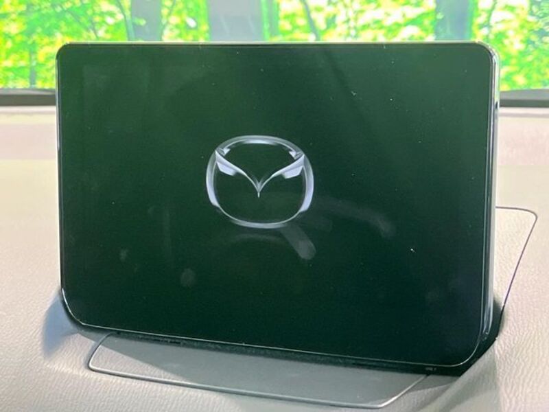 MAZDA2