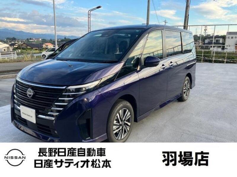 NISSAN SERENA
