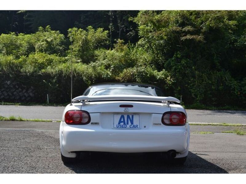 ROADSTER