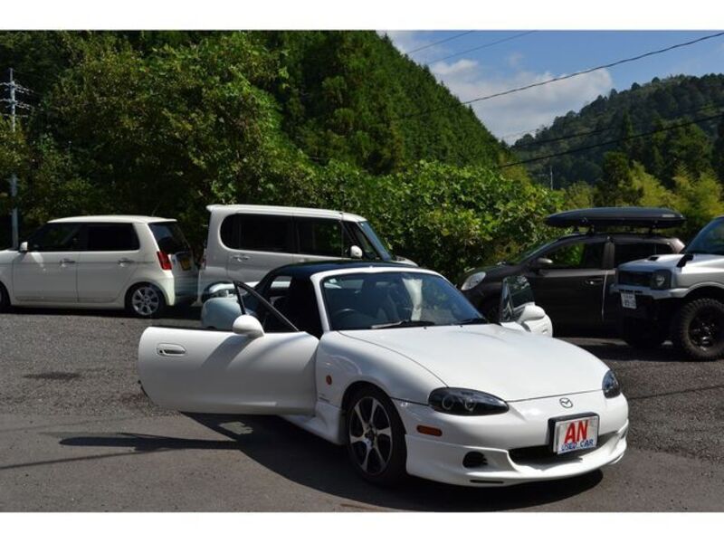 ROADSTER