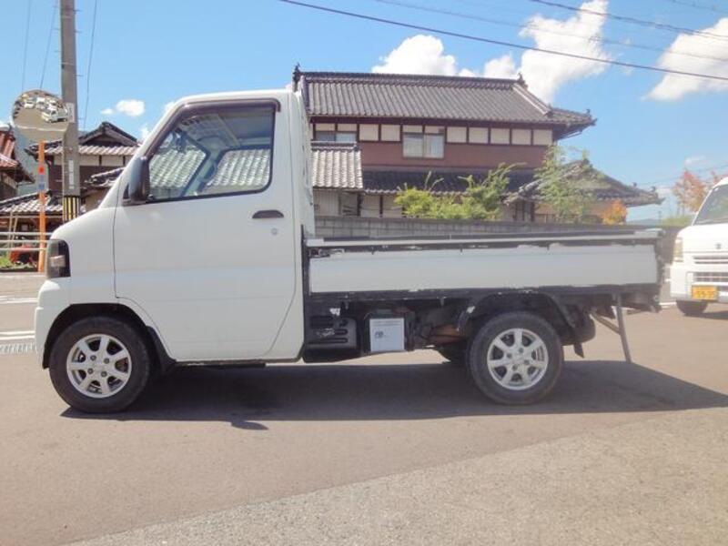 CLIPPER TRUCK