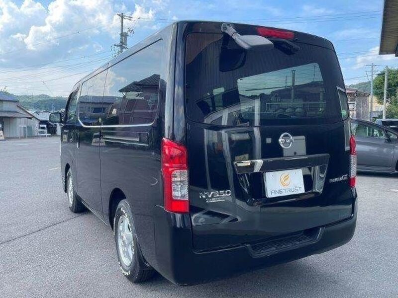 NV350 CARAVAN