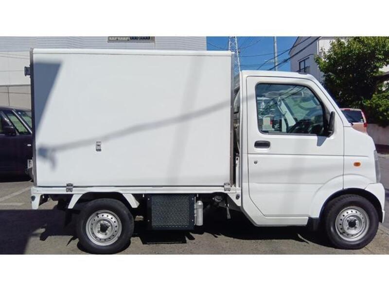 CARRY TRUCK