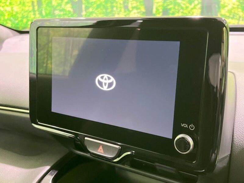 YARIS CROSS